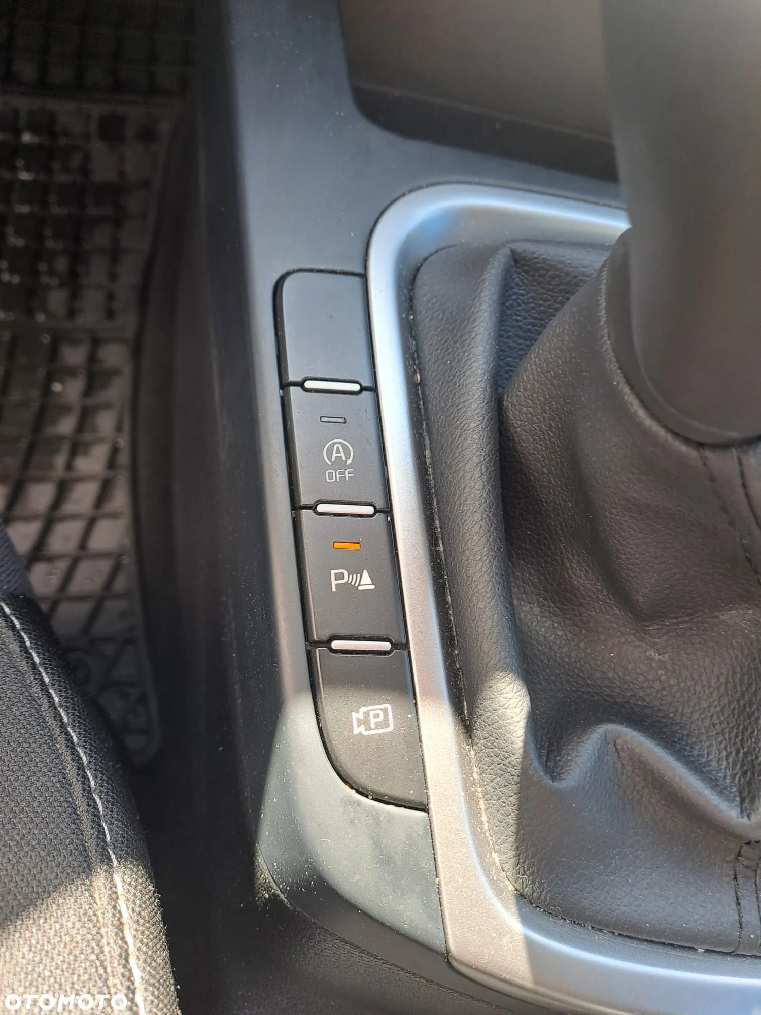Kia Ceed 1.5 T-GDI M - 10