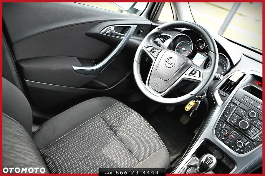 Opel Astra 1.4 Turbo Color Edition - 16