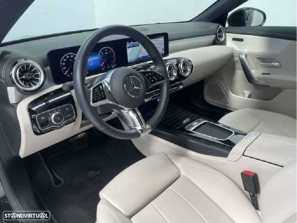 Mercedes-Benz CLA 180 - 10