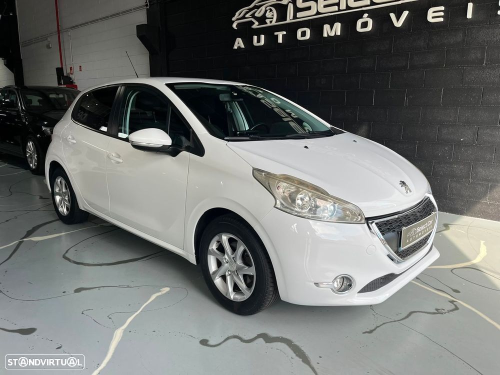 Peugeot 208 1.6 BlueHDi - 4