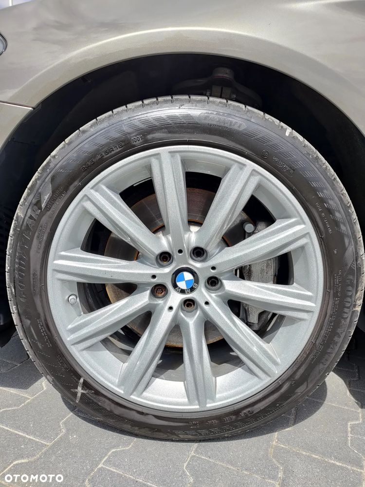 BMW Seria 5 530i xDrive Luxury Line - 17