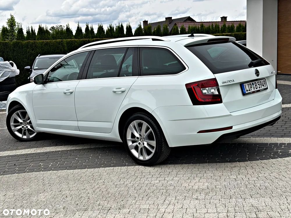 Skoda Octavia 2.0 TDI (Green tec) DSG Style - 19