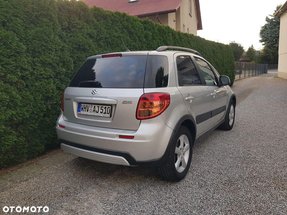 Suzuki SX4 - 8