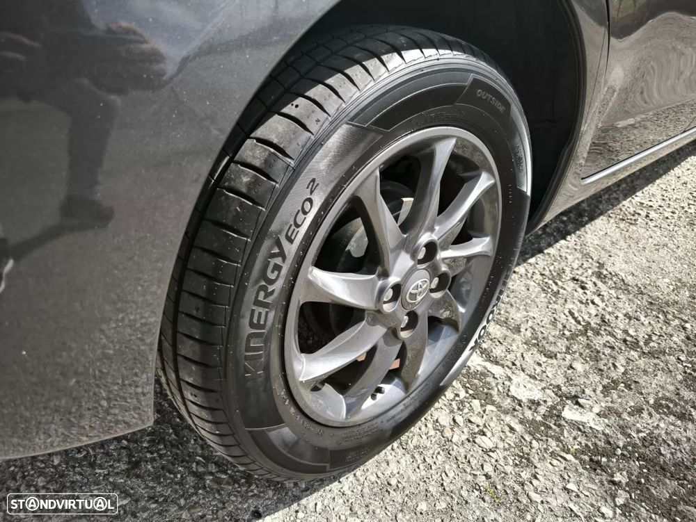 Toyota Yaris 1.4 D-4D ACtive+AC — fotografia 41