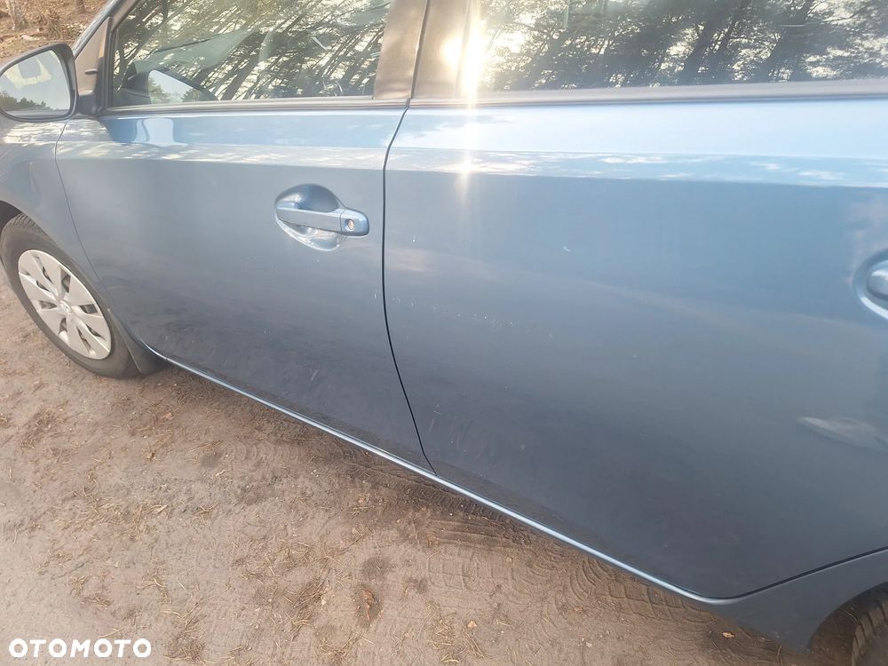 Toyota Auris 1.33 VVT-i Active - 14