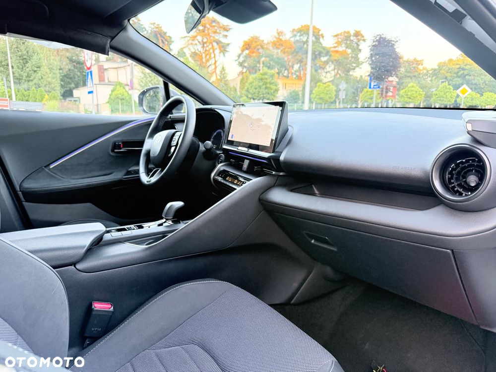 Toyota C-HR 2.0 Hybrid Dynamic Force Executive - 31