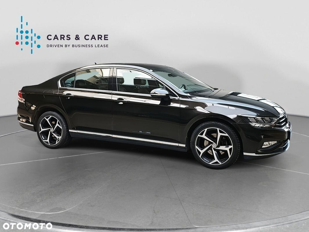 Volkswagen Passat 2.0 TDI 4Mot Elegance DSG - 4