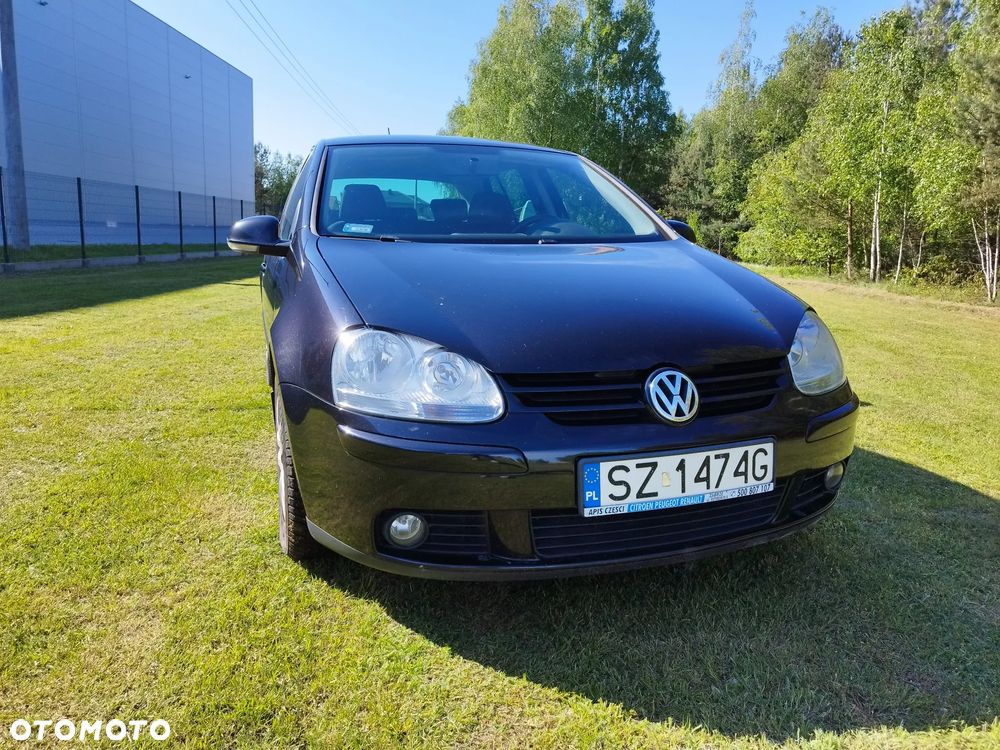 Volkswagen Golf - 6