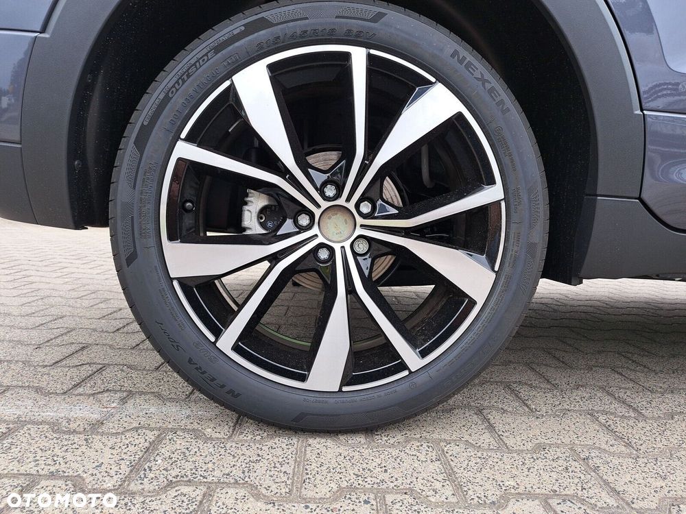 Volkswagen T-Cross - 19