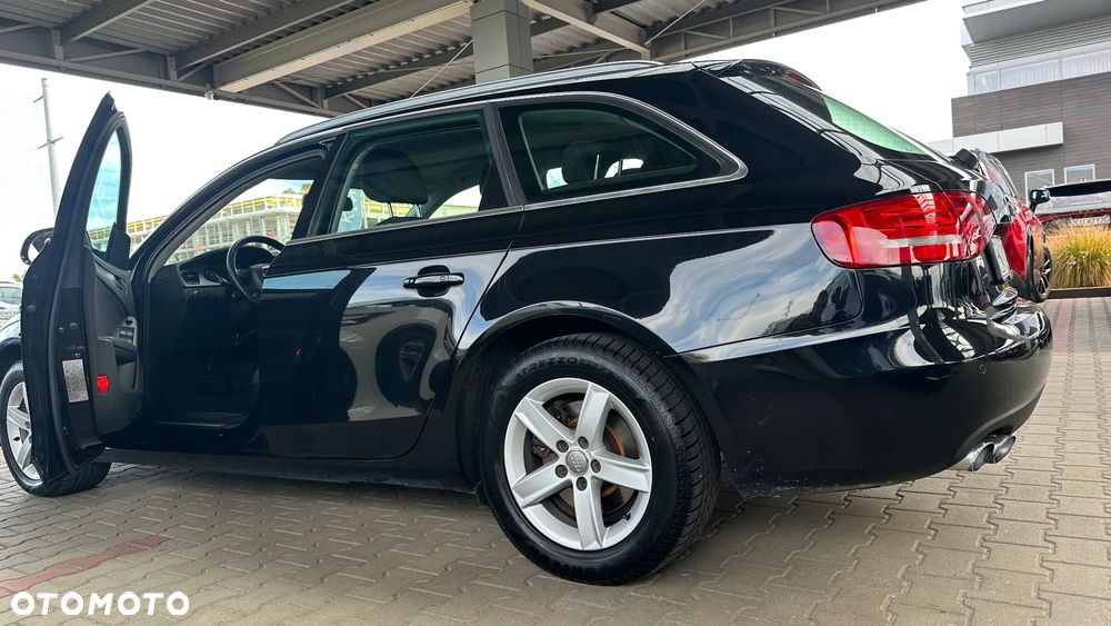 Audi A4 Avant 2008 photo 4