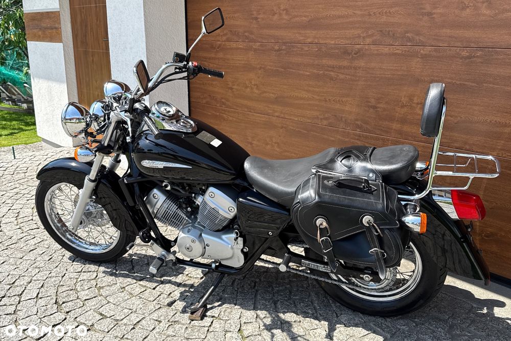 Honda Shadow - 16