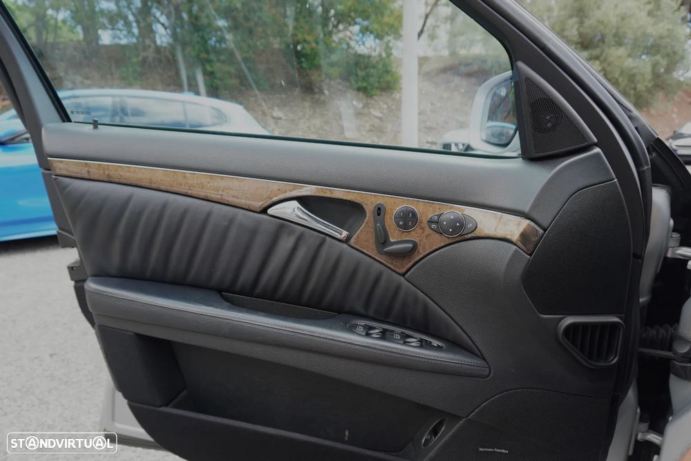 Mercedes-Benz E 320 CDi Avantgarde - 25