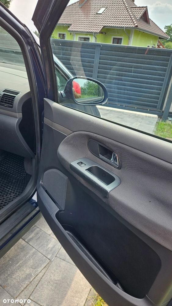 Volkswagen Sharan 2.0 TDI Comfortline - 14
