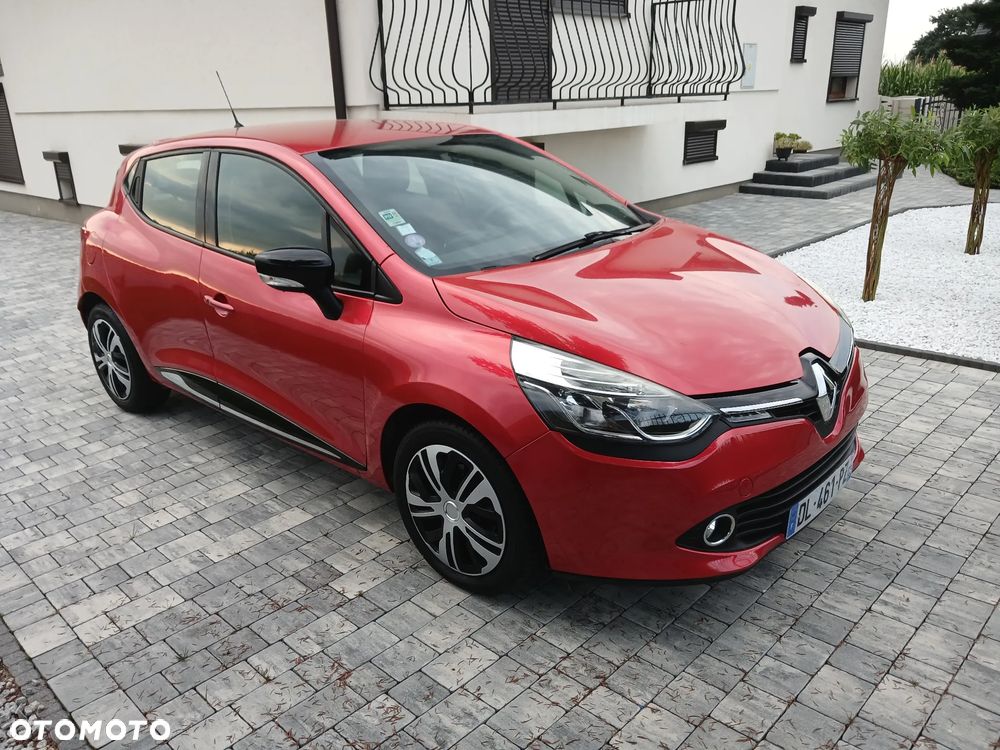 Renault Clio 0.9 TCe Business - 24