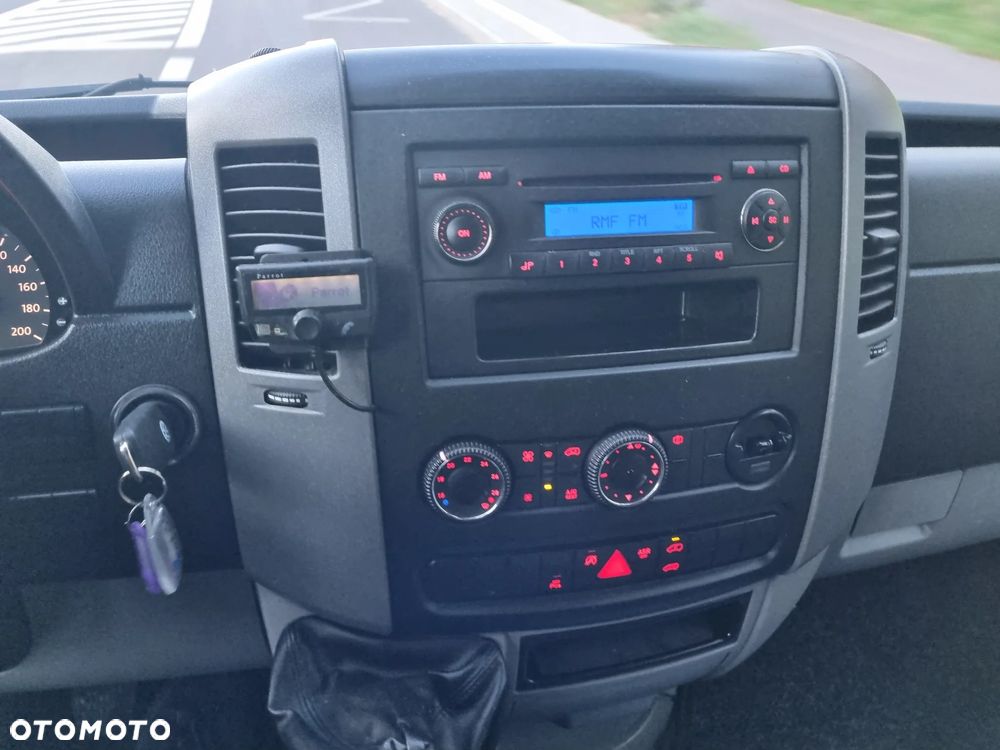 Volkswagen Crafter - 36