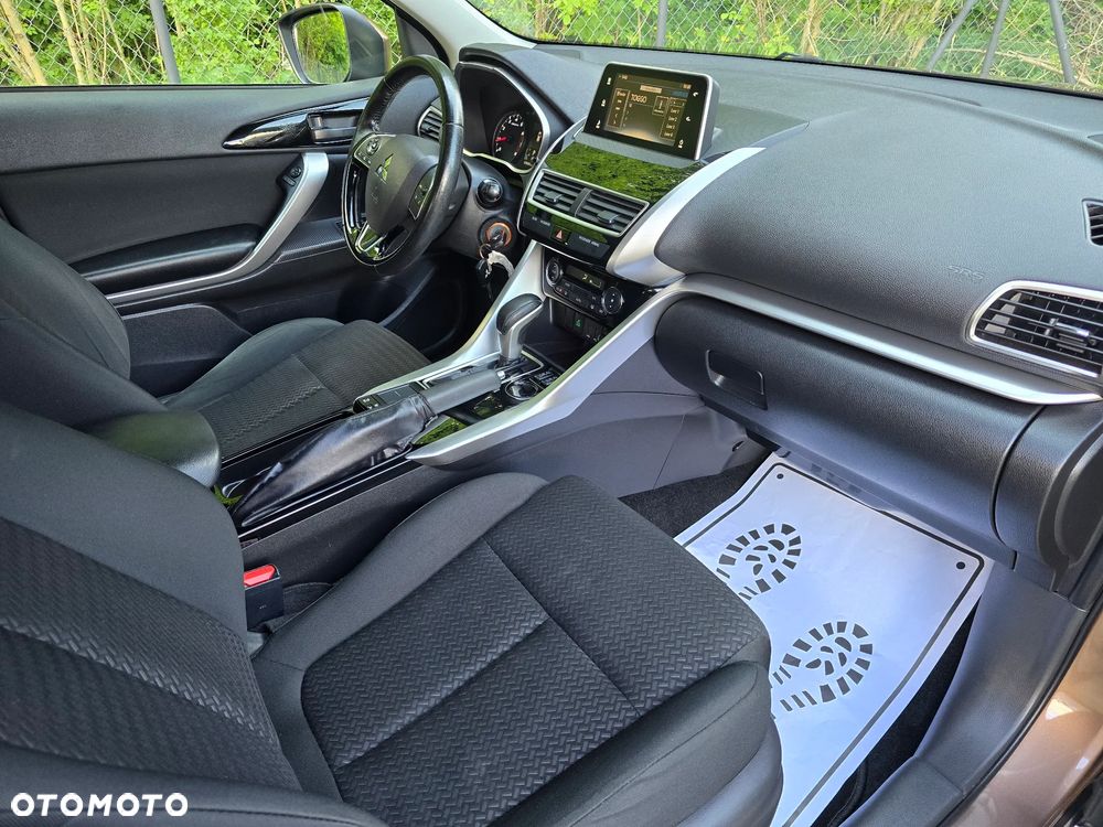 Mitsubishi Eclipse Cross 1.5 T-MIVEC ClearTec CVT 2WD Diamant Edition - 16