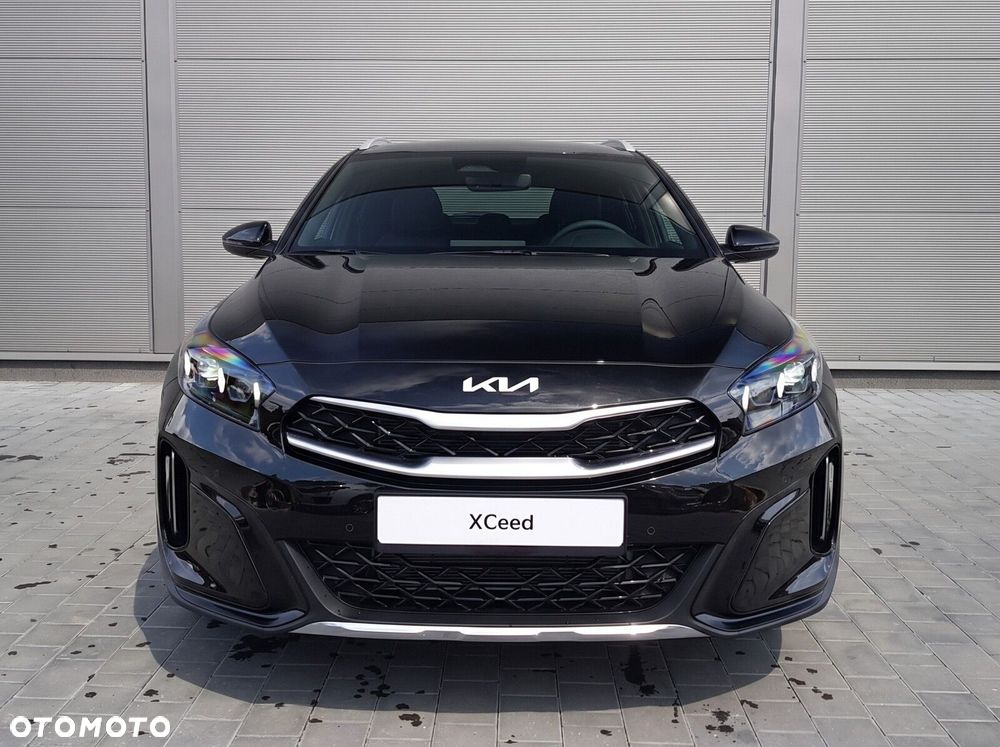 Kia XCeed 1.6 T-GDI Tribute DCT - 4