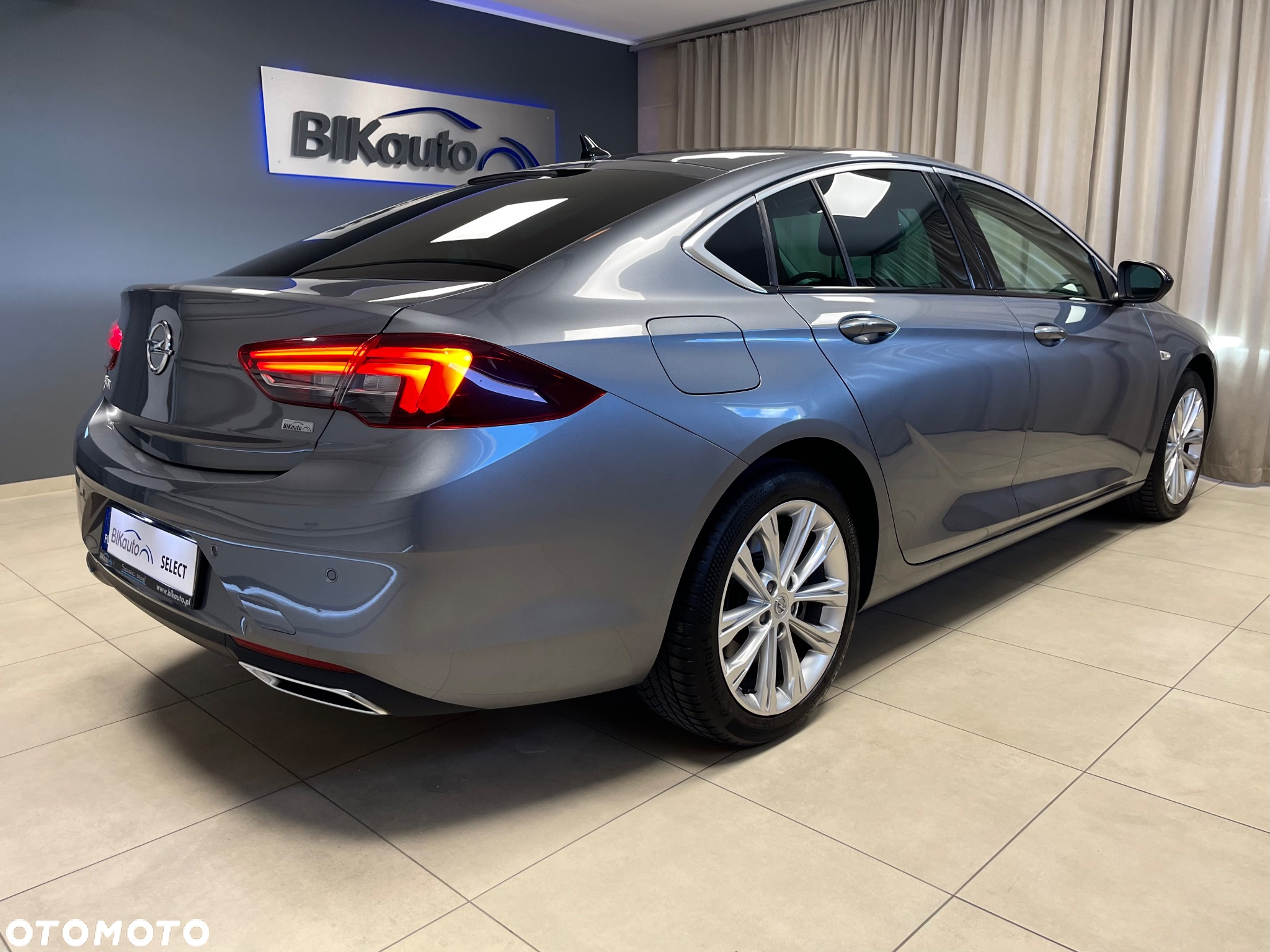 Opel Insignia 2.0 T Business Elegance S&S - 4