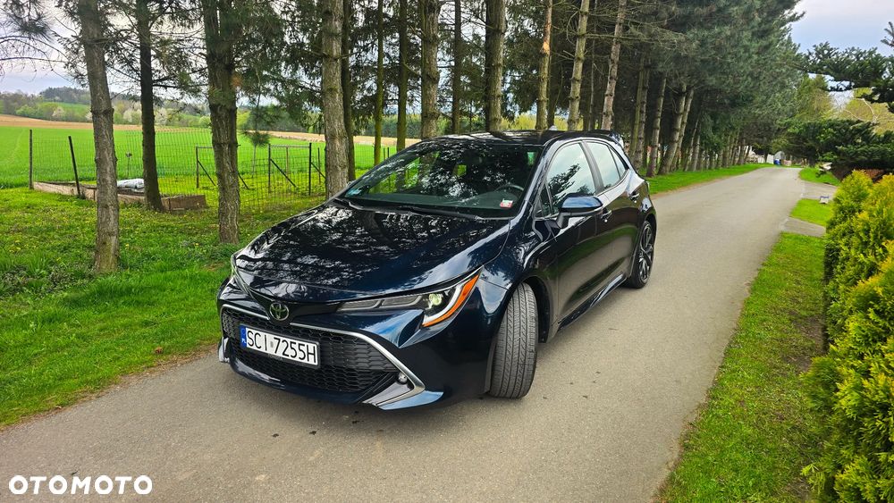 Toyota Corolla - 2