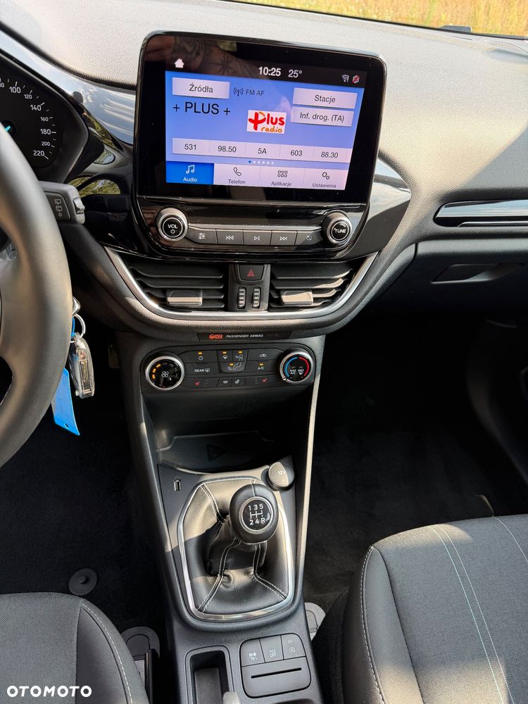 Ford Fiesta 1.1 Connected - 25