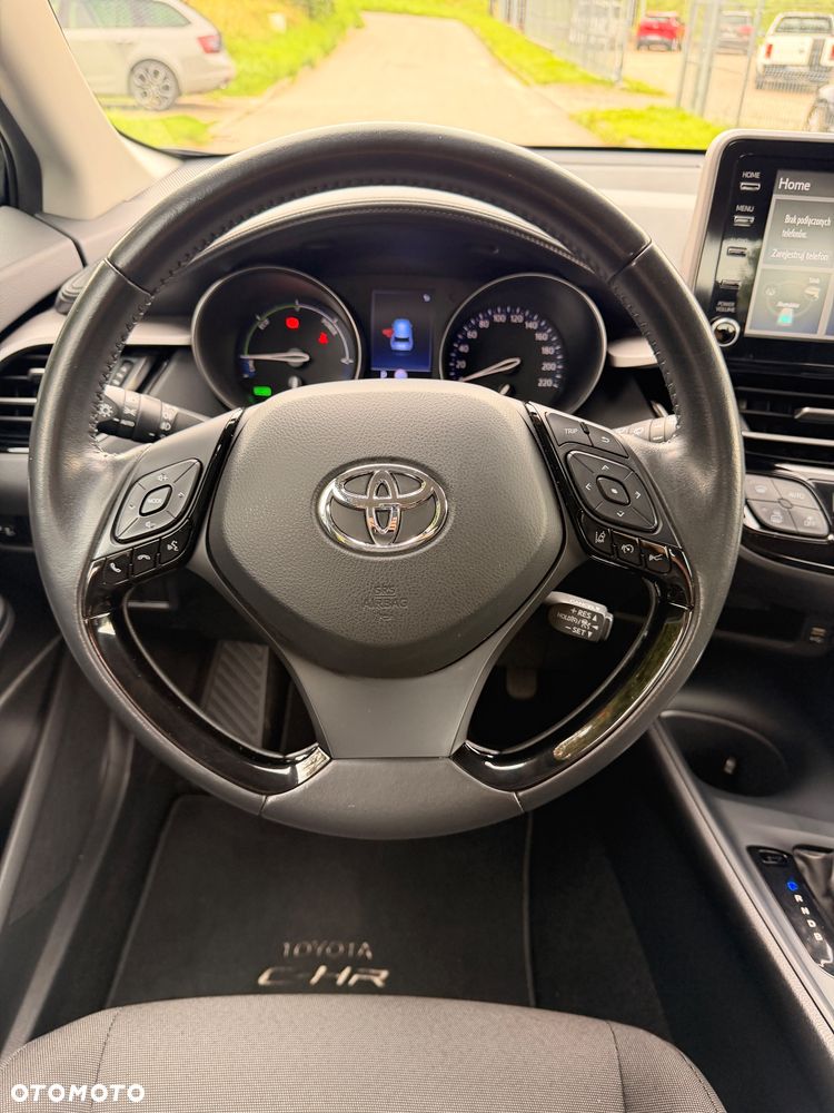 Toyota C-HR - 21