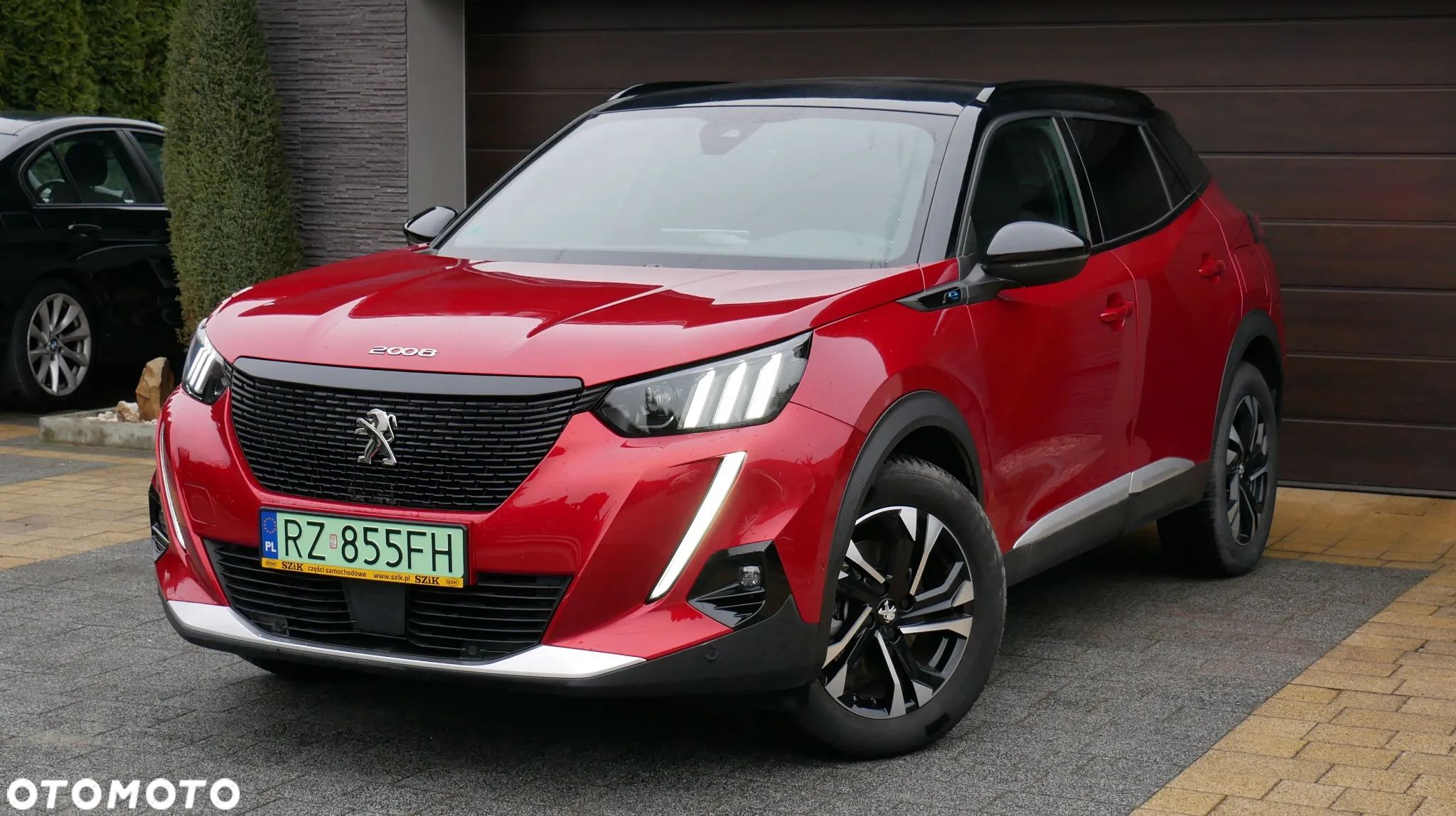 Peugeot 2008 e-2008 GT Pack - 1