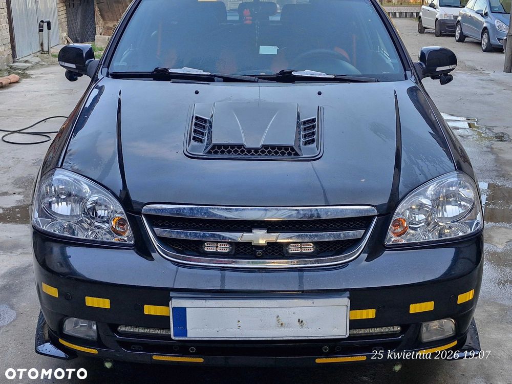 Chevrolet Nubira - 3