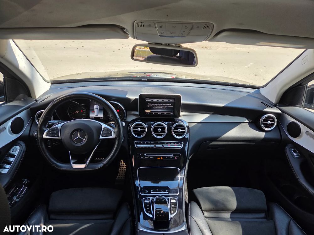 Mercedes-Benz GLC - 1