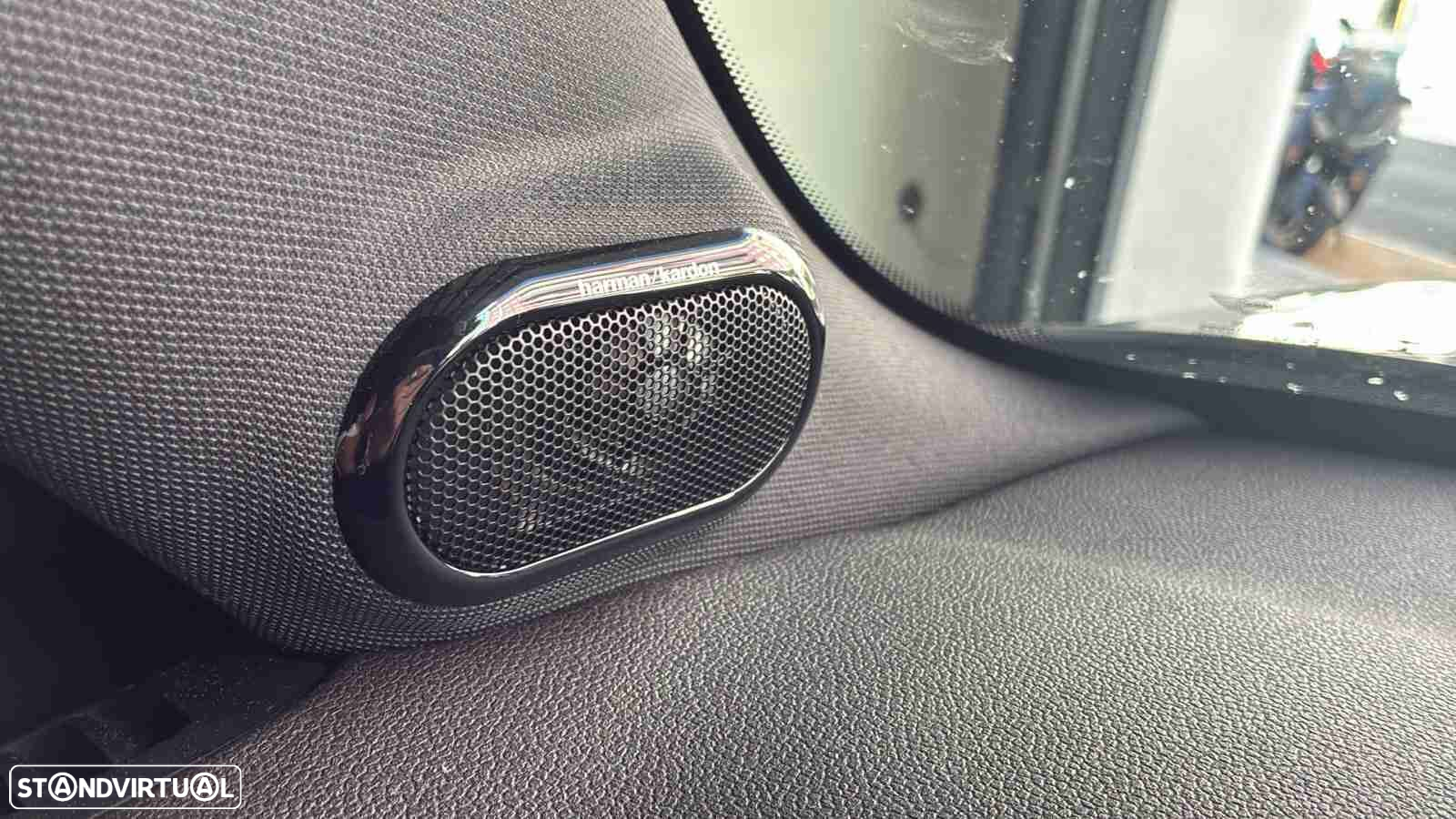 MINI 3 Portas John Cooper Works Plus Auto Desportiva - 6