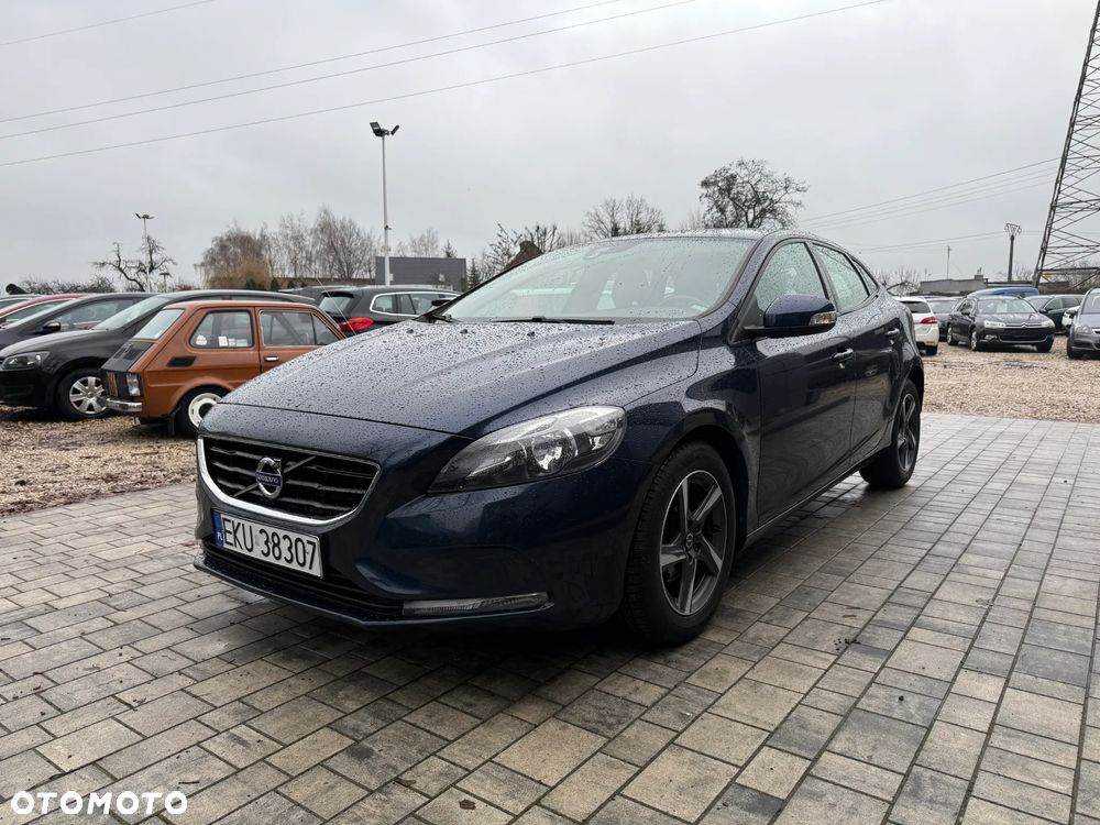 Volvo V40 D2 Kinetic - 11