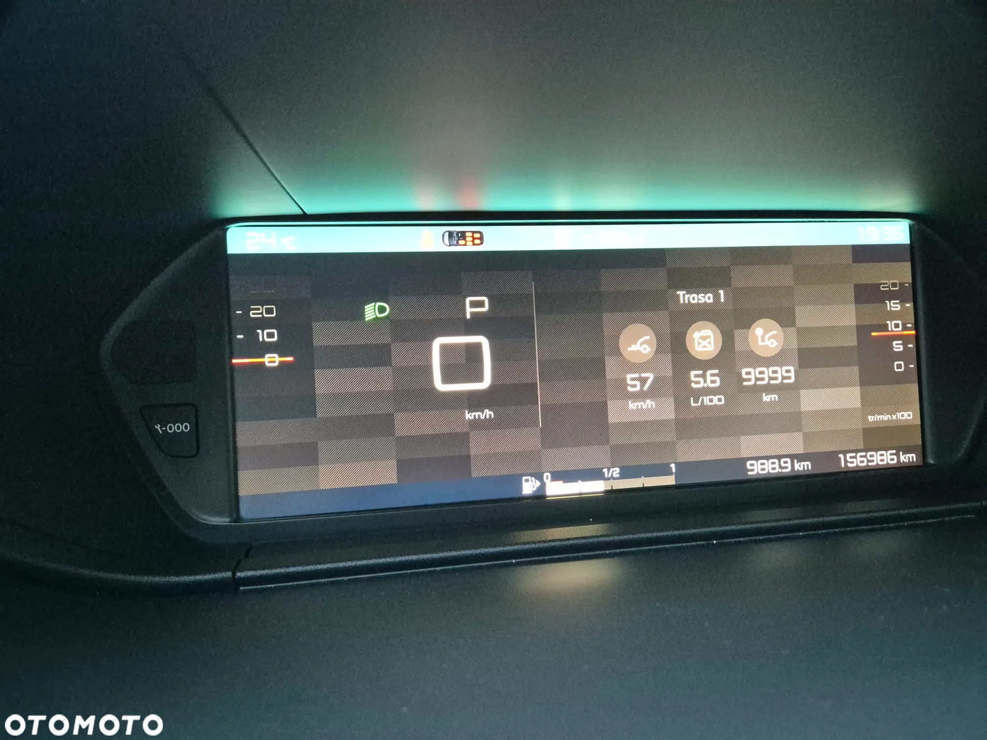 Citroën C4 SpaceTourer Grand BlueHDi 130 Stop&Start EAT8 SHINE - 33