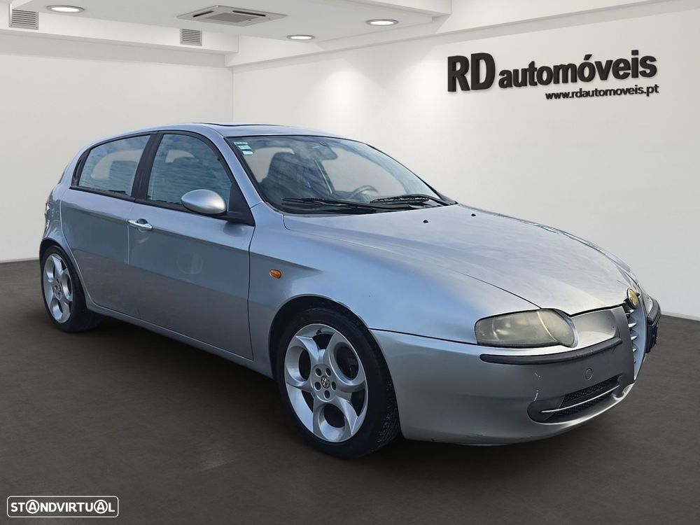 Alfa Romeo 147 1.9 JTD 16V Distinctive - 2
