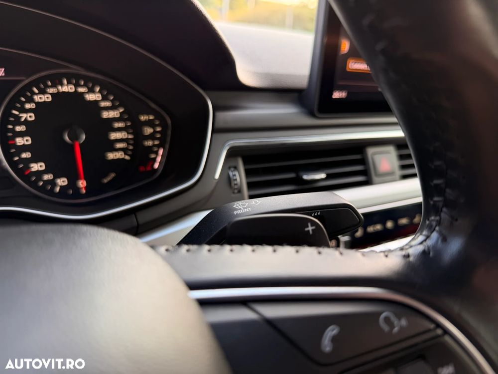 Audi A4 Limuzina 2.0 TDI ultra S tronic - 12
