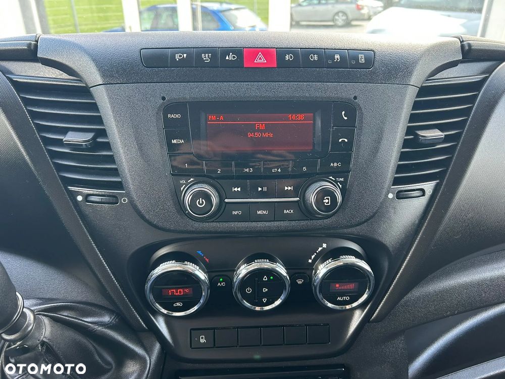 Iveco Daily 40C18 35C18 3.0 HPI Kontener 8 palet + winda 750kg + drzwi boczne **Climatronic**Serwis**Sprowadzony** - 14