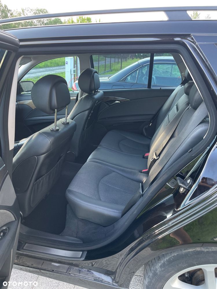 Mercedes-Benz Klasa E 280 CDI 4-Matic Avantgarde - 28