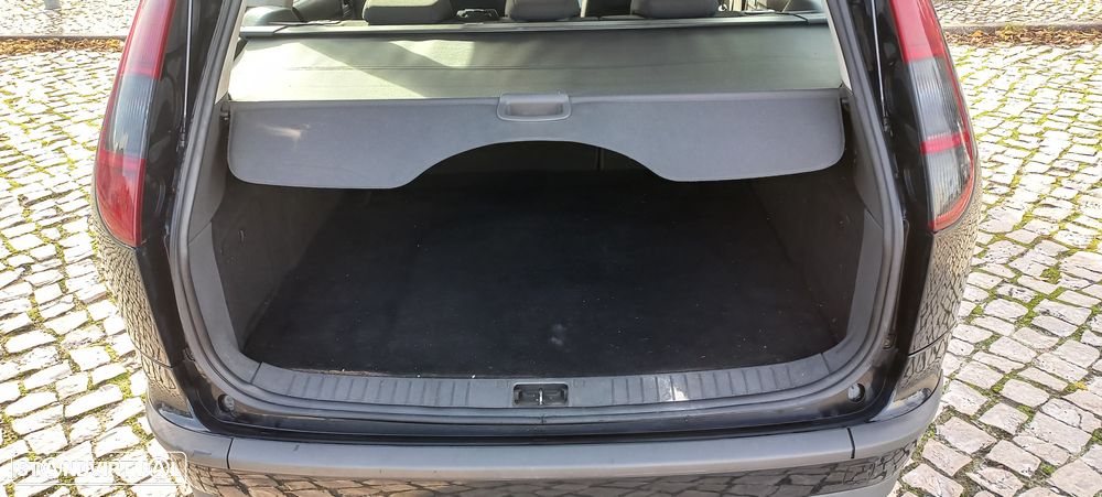 Ford Focus SW 1.6 TDCi Sport - 14