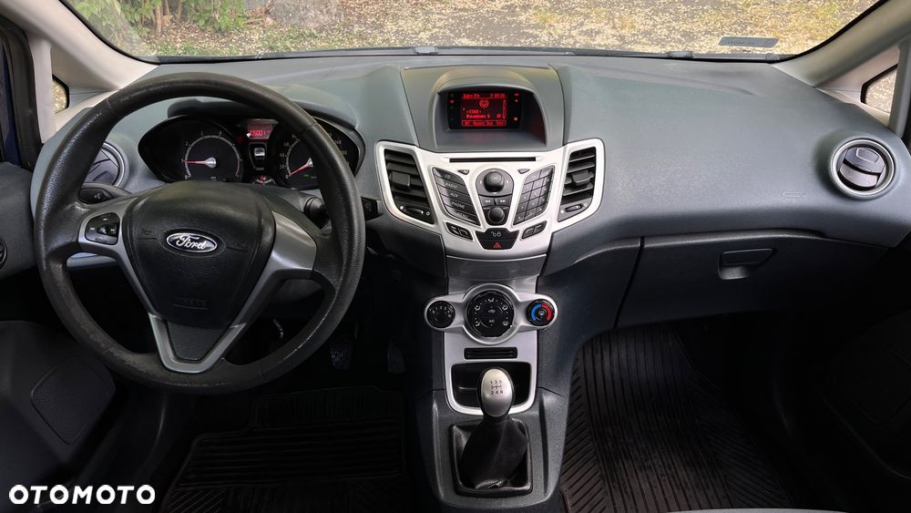 Ford Fiesta 1.4 Titanium - 11