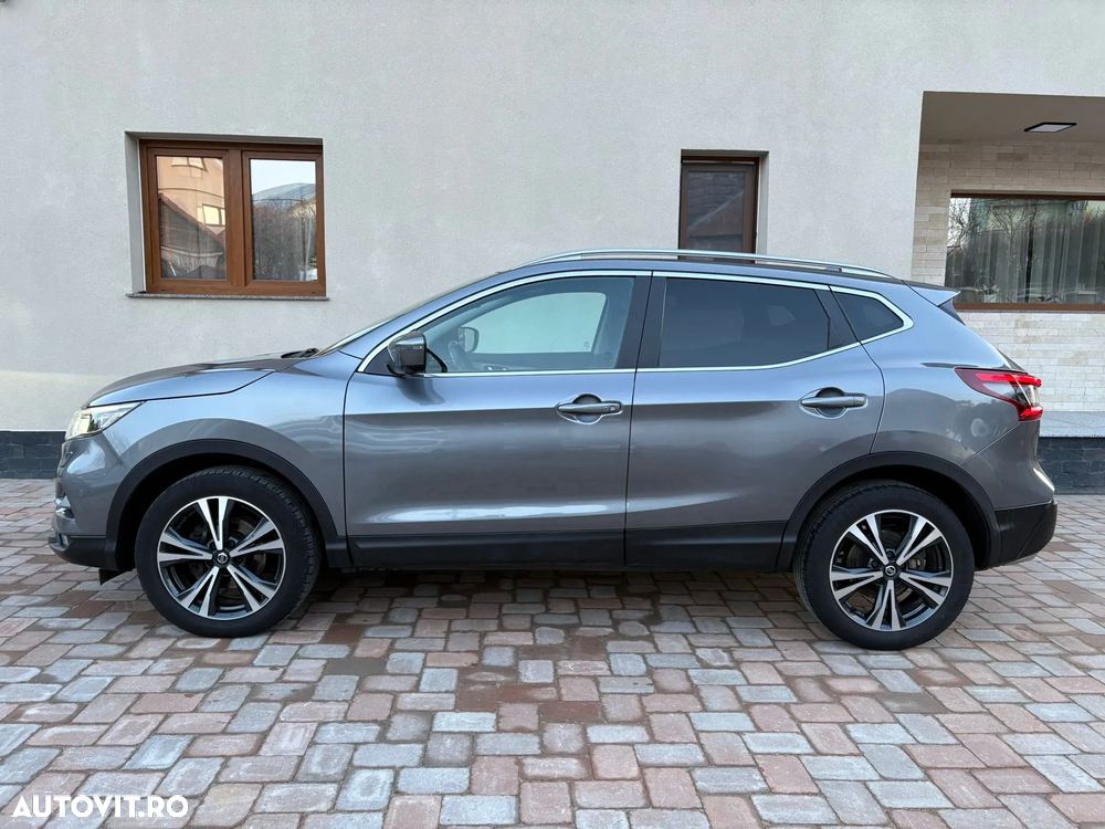 Nissan Qashqai 1.3 DIG-T DCT TEKNA - 2