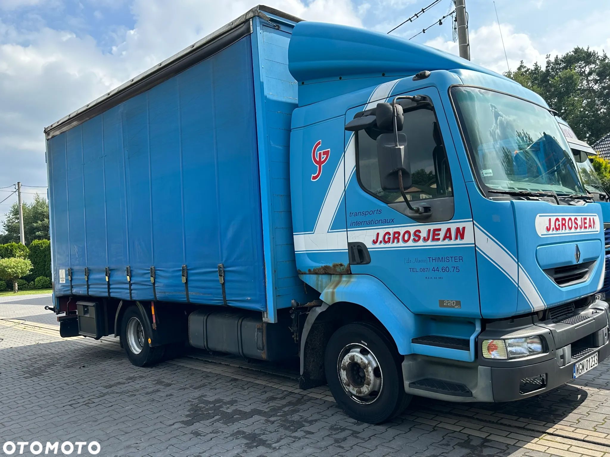Renault MIDLUM DCI 220 - 1