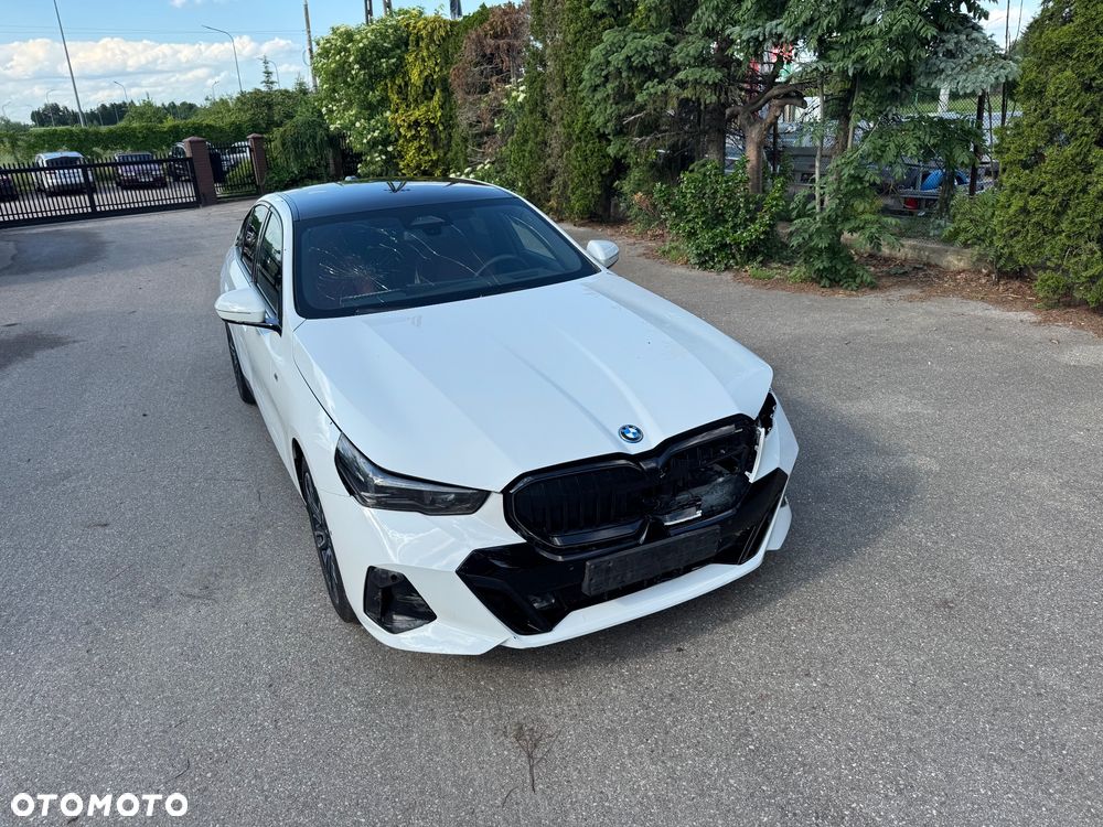 BMW Seria 5 520d xDrive mHEV M Sport - 20