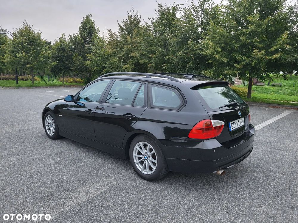 BMW Seria 3 - 12