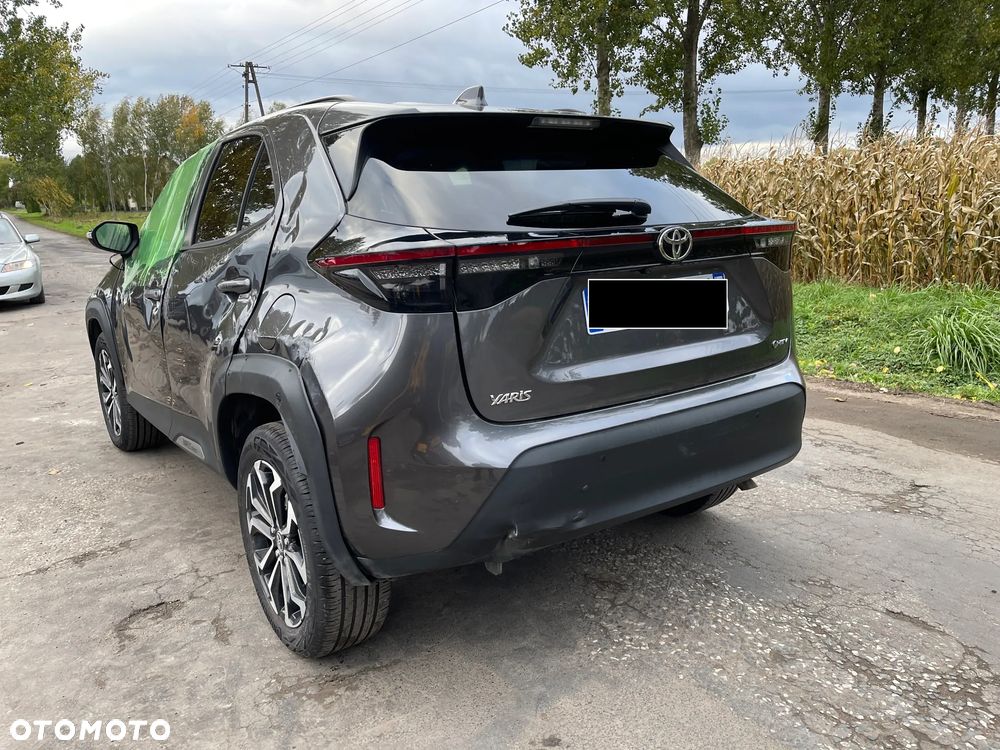 Toyota Yaris Cross Hybrid 1.5 Executive - 29