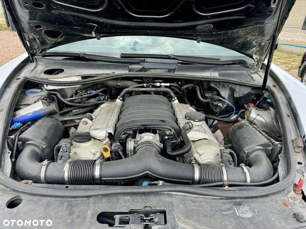 Porsche Cayenne - 27