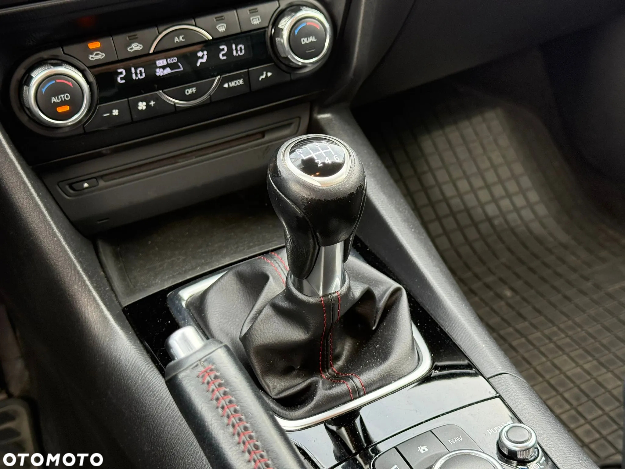 Mazda 3 2.0 Skypassion - 28