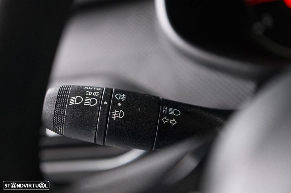 Dacia Sandero SCe 65 Essential - 33