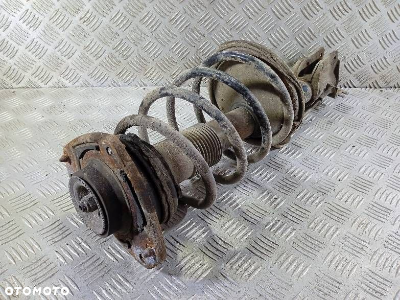 AMORTYZATOR PRAWY PRZEDNI SPRĘŻYNA FIAT MULTIPLA 2 - 2