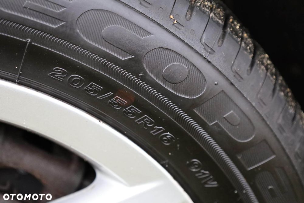 Volkswagen Golf 2.0 TDI Life - 10