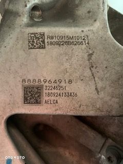 Zwrotnica tył prawa volvo xc40 2017- 32246251 - 4