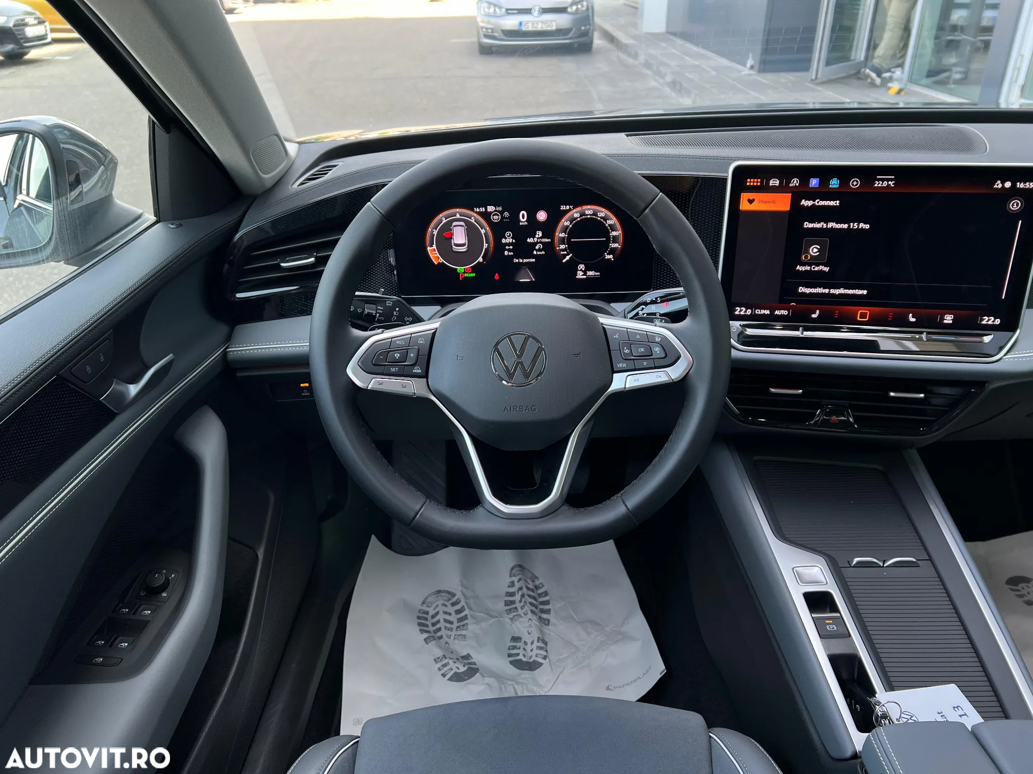 Volkswagen Passat Variant 1.5 eTSI DSG MHEV Business - 14