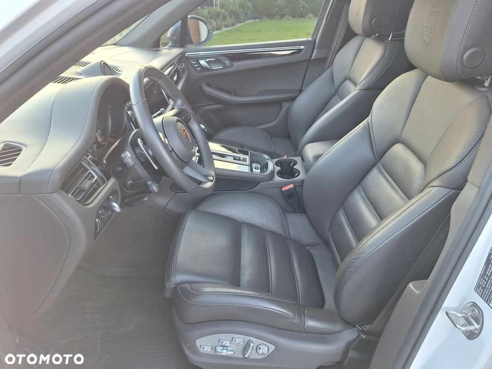 Porsche Macan - 19